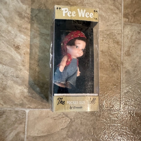 Vintage 60s Pee Wee handcrafted Bandana Doll pocket size doll Uneeda Made in USA - Picture 13 of 16